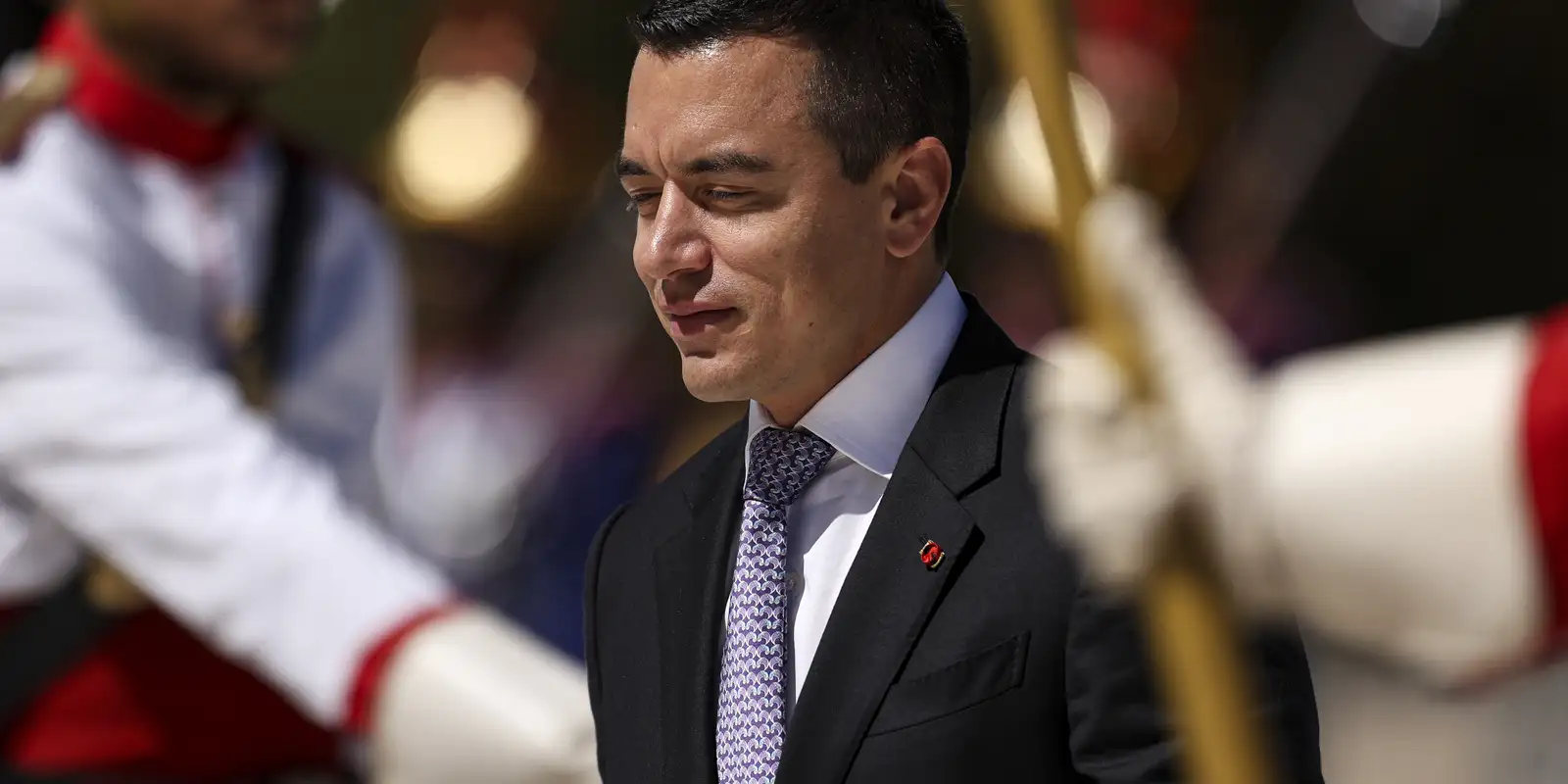  Em referendo, Equador rejeita instalar bases militares estrangeiras