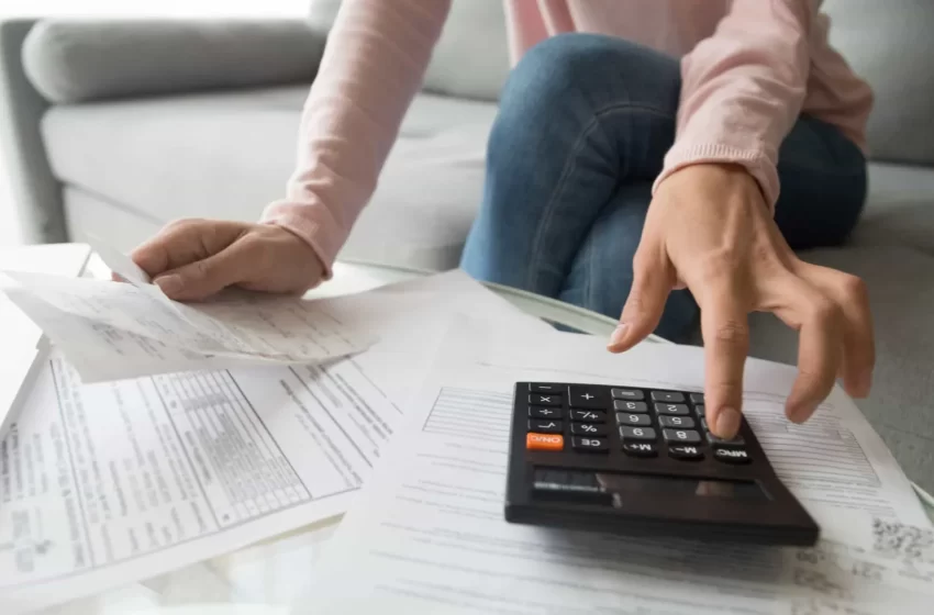  Usar o 13º para reforma exige cuidados para escapar das dívidas