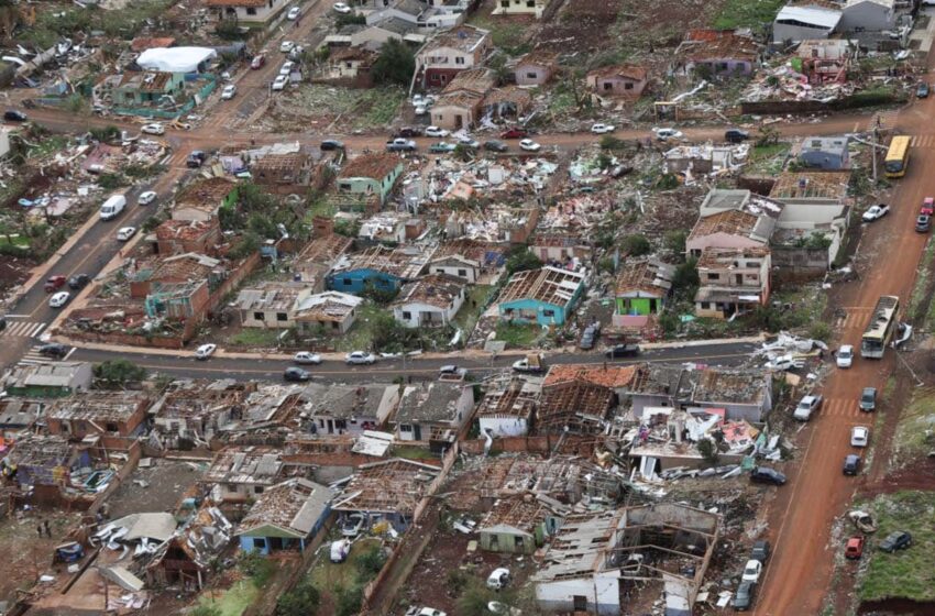  Após tornado, Enem é suspenso em Rio Bonito do Iguaçu, no Paraná