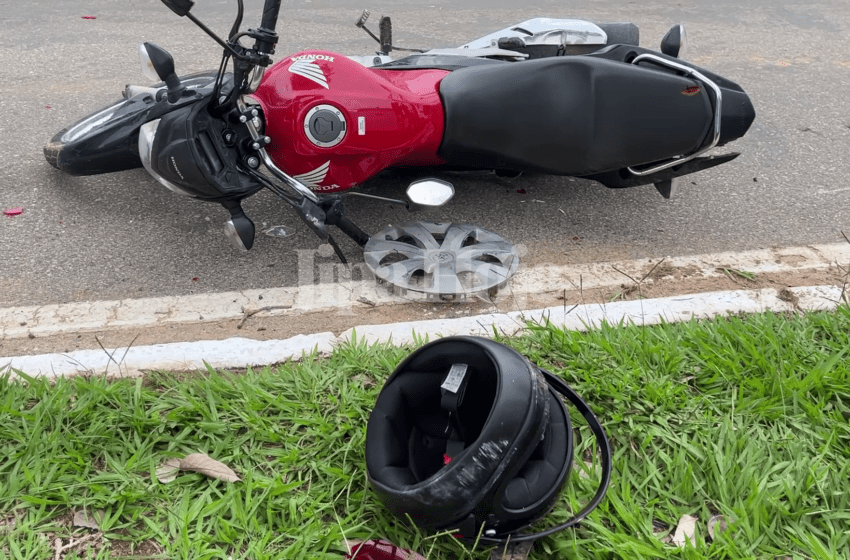  Motociclista sofre fratura ao bater violentamente na traseira de táxi na Avenida Ji-Paraná