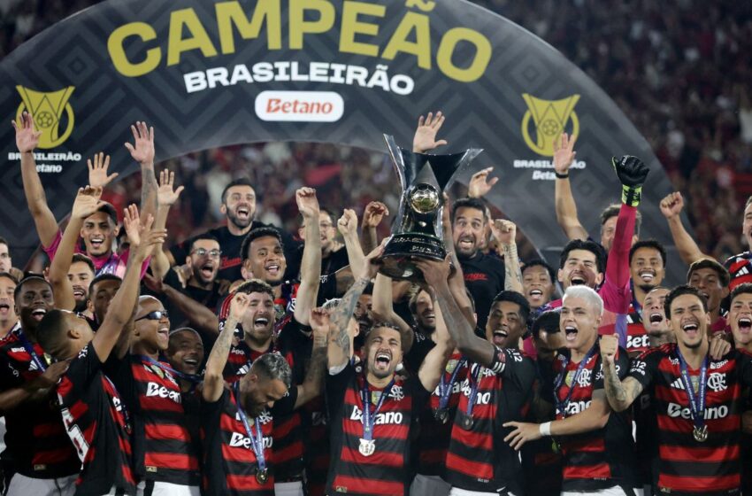  Flamengo derrota Ceará e coroa ano mágico com título Brasileiro