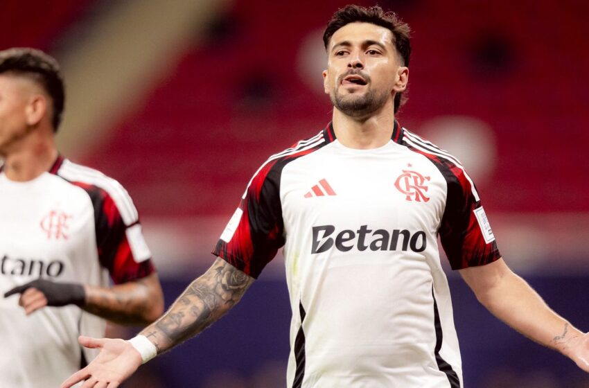  Arrascaeta brilha e Flamengo avança à semi da Copa Intercontinental
