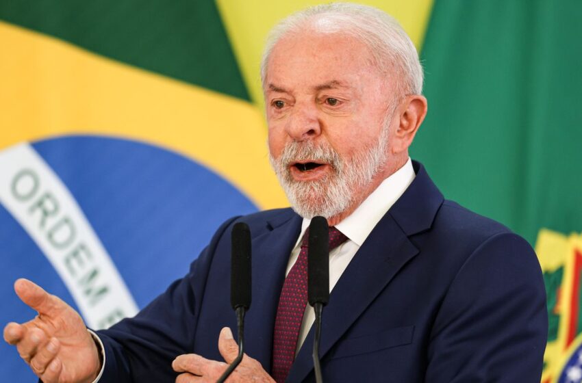  Lula descarta privatização dos Correios