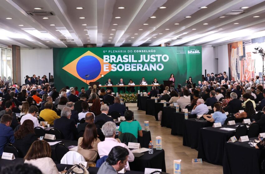  Conselhão entrega a Lula propostas de metas de desenvolvimento do país