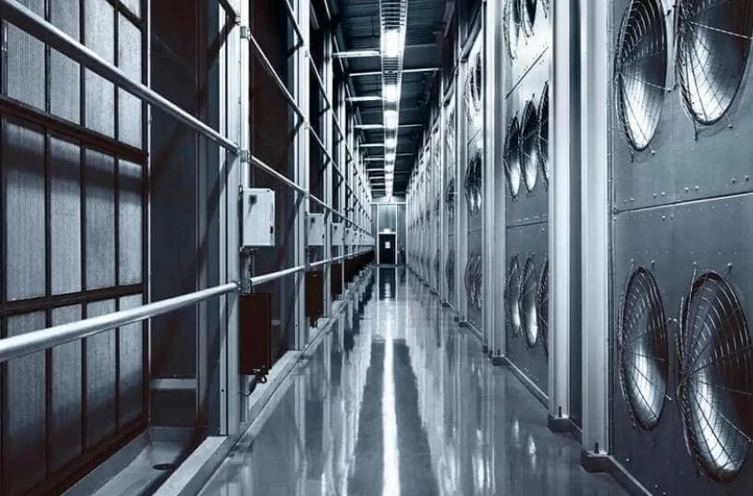  Data centers vão exigir muito da já tensionada rede elétrica do Brasil