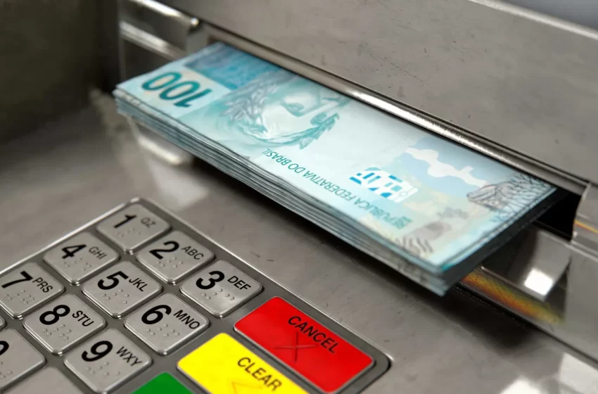  Governo devolve R$ 2,8 bilhões a aposentados com descontos indevidos