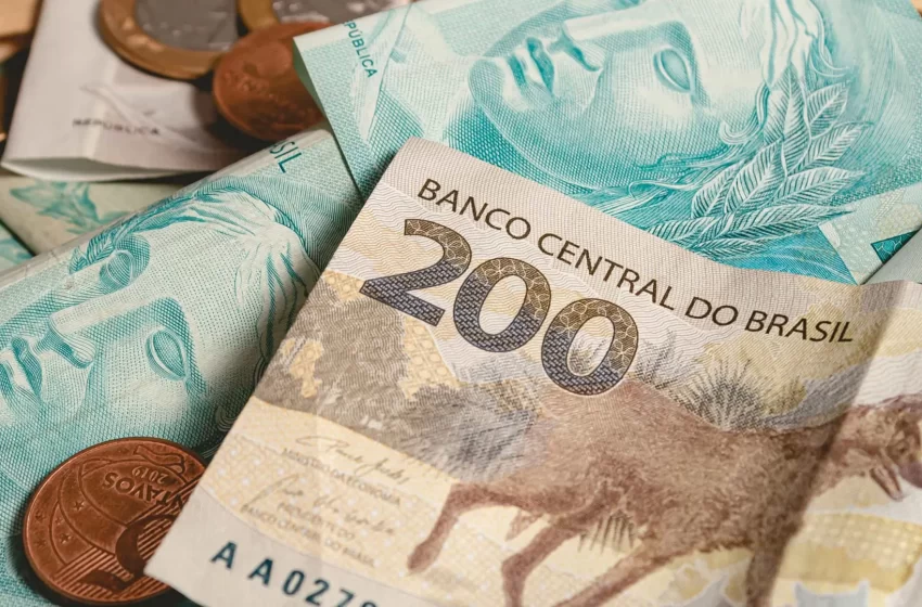  Arrecadação federal bate recorde de R$ 226,75 bilhões em novembro