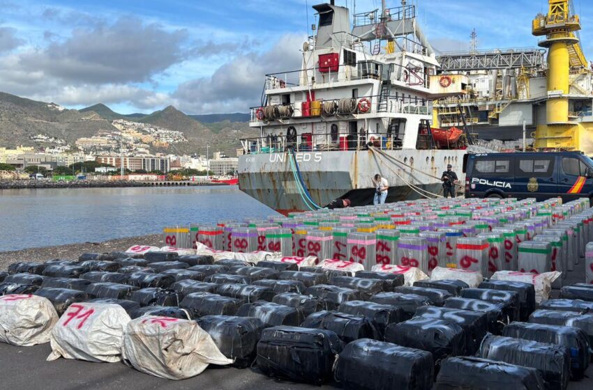  Espanha apreende cocaína a bordo de navio que havia deixado o Brasil