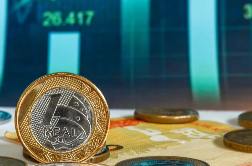  ‘Selic em 15% faz bilionário ganhar R$ 400 mil por dia sem produzir nada’, diz ex-consultor da ONU