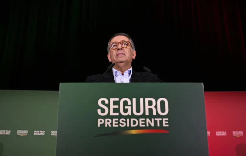  Seguro pede que ninguém fique em casa porque "adversário" é a abstenção