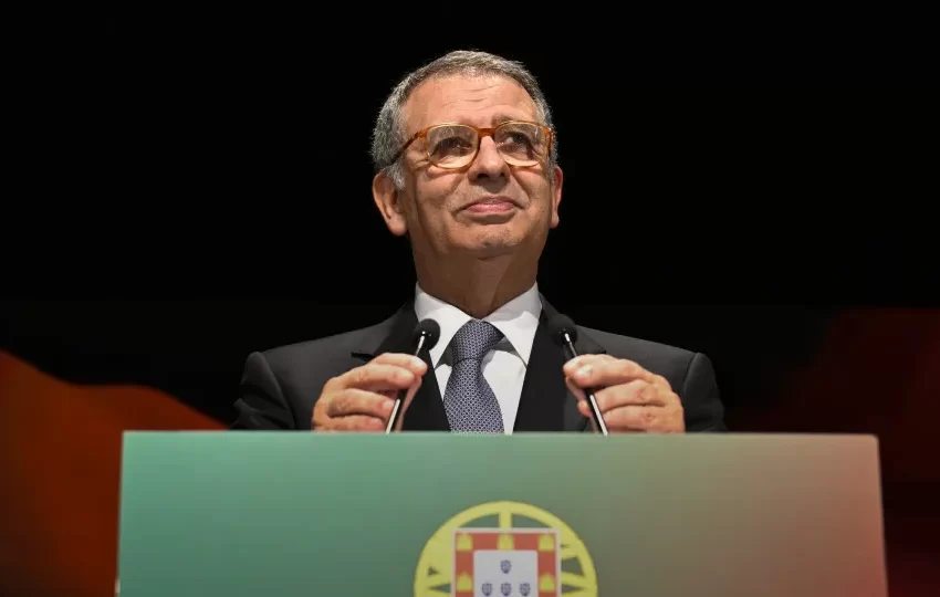  Comissão Política Nacional do PS reúne-se hoje após vitória de Seguro