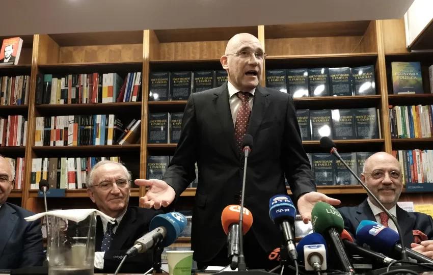  Passos alerta para "previsão miserável" para economia a partir de 2027