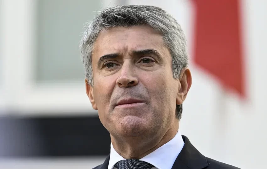  "Principal fator de instabilidade da AD não é a oposição. É a própria AD"