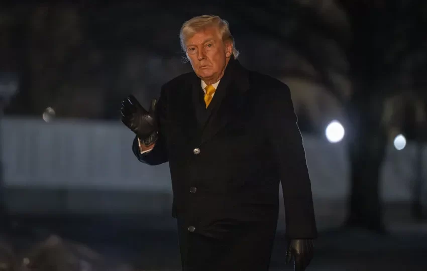  Trump corta 600 milhões de dólares em fundos de saúde a estados democratas