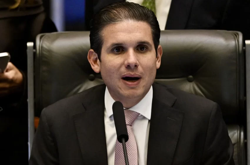  Relator da PEC 6×1 será indicado no início desta semana, diz Hugo Motta