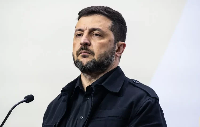  Zelensky falou com enviados dos EUA. “Contamos com reuniões produtivas”