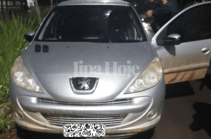  Patrulha Rural Recupera Carro Peugeot Furtado em Cacoal