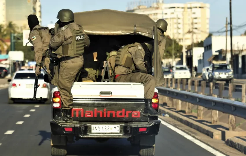  Polícia detém mais de 44 pessoas e apreende 30 kg de drogas em Maputo