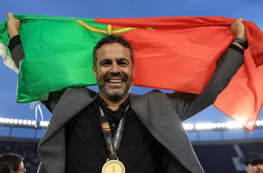  Cruzeiro negocia contratação de técnico português Artur Jorge