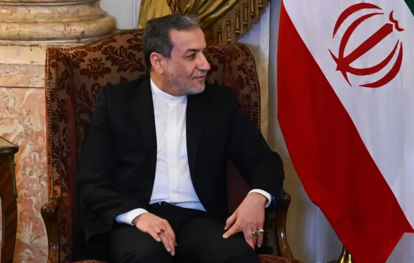  Alvos nos países árabes são “exclusivamente” norte-americanos e militares