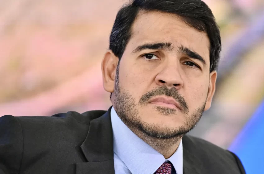  Lula deve enviar nome de Messias ao Senado mesmo sob risco de Alcolumbre rejeitar indicado ao STF