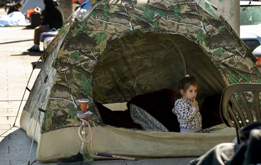  Líbano contabiliza 394 mortes numa semana: 83 são crianças