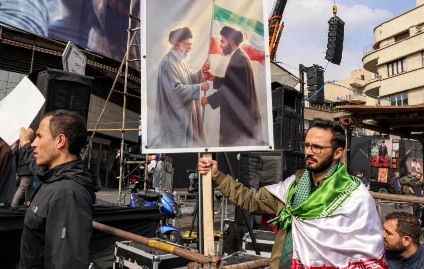  Nomeação de novo líder supremo “causa desespero” nos EUA e Israel