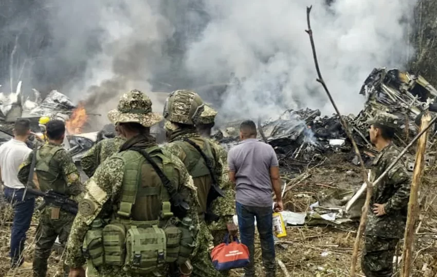  Operação na Colômbia terminou: Queda de avião fez 69 mortos