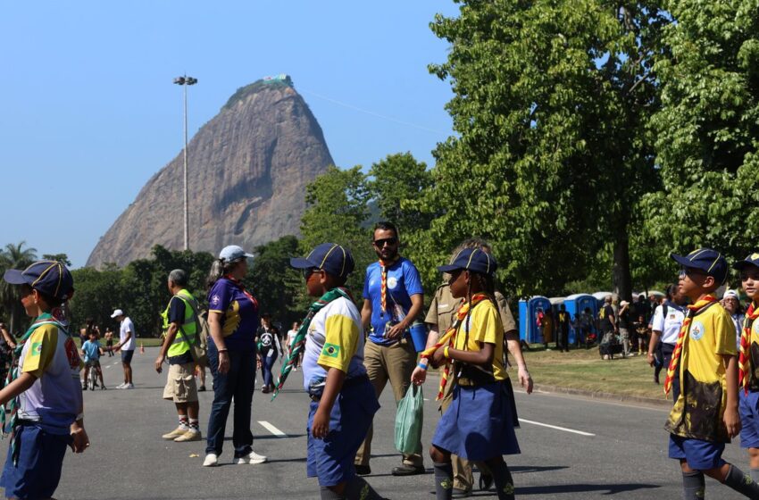  Movimento escoteiro reúne mais de 4 mil pessoas em evento no Rio
