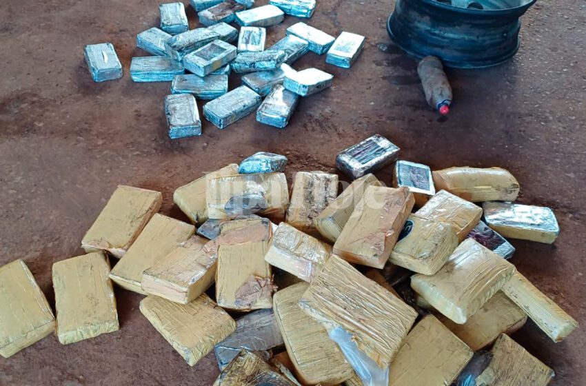  PRF Apreende Quase 200 Kg de Drogas Escondidos nos Pneus de Caminhão na BR-364 em Vilhena