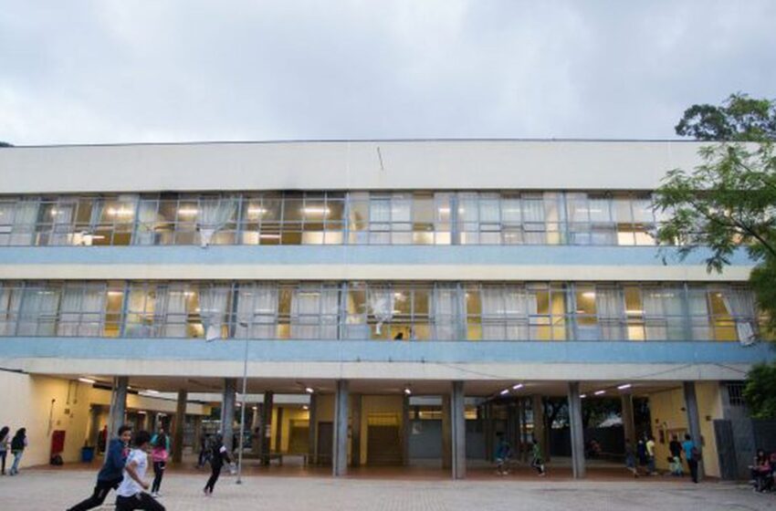  Professores do estado de SP finalizam greve, mas mantêm mobilização