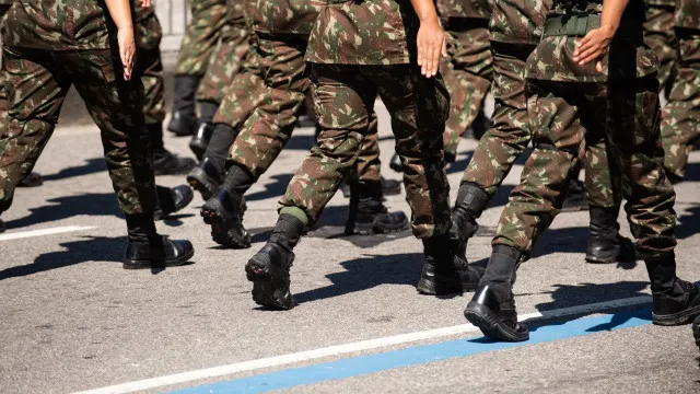  Exército credenciou Master para empréstimos consignados e repassou R$ 39 mi ao banco