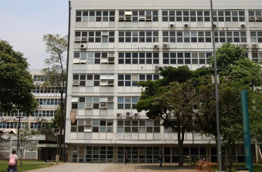  Após acordo com reitoria, funcionários da USP encerram greve