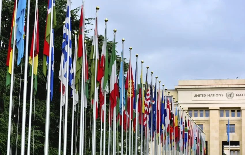  Missão da ONU insta a cessar-fogo permanente ao Irão