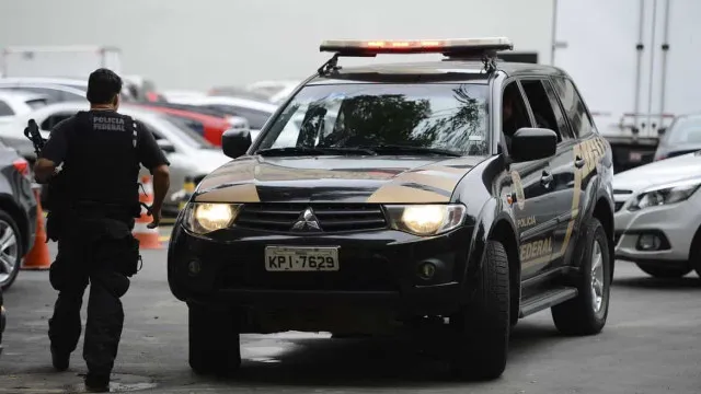  Governo autoriza nomeação de mil aprovados em concurso da Polícia Federal