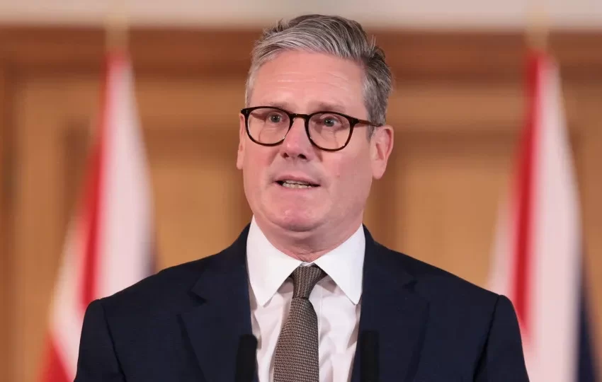  Londres anuncia reunião internacional sobre reabertura do Estreito de Ormuz