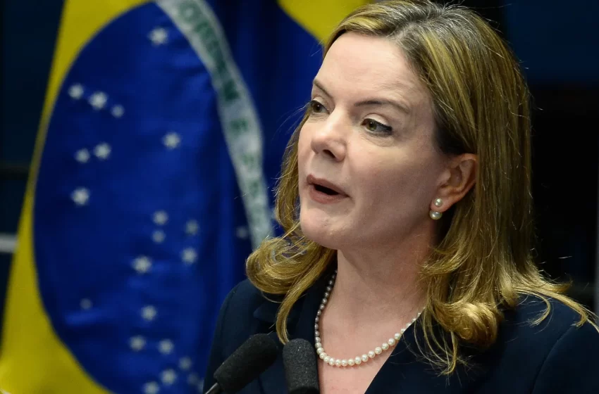  AtlasIntel: Gleisi (PT) disputa Senado do Paraná com Dallagnol (Novo) e Filipe Barros (PL)