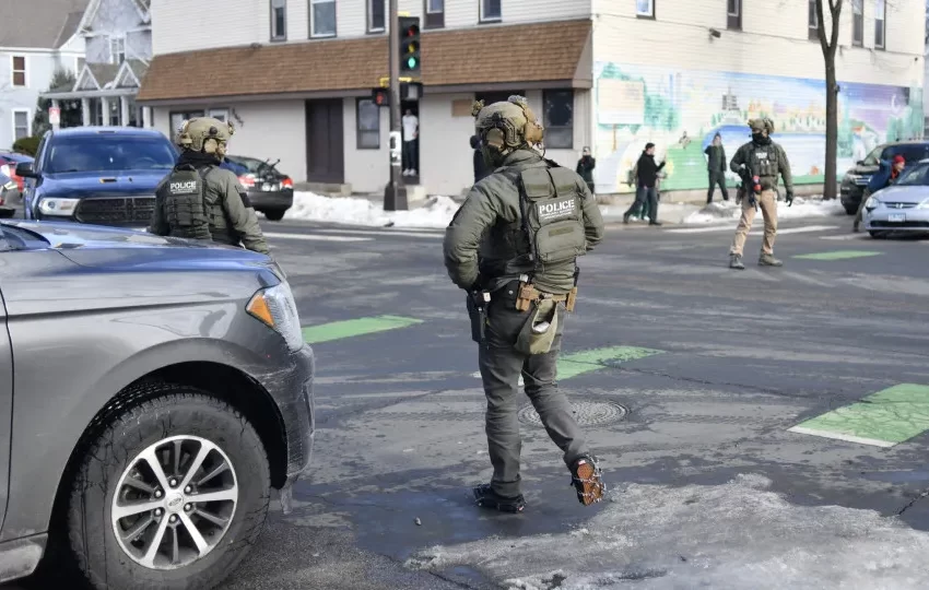  Minnesota investiga como possível sequestro detenção pelo ICE de homem Hmong