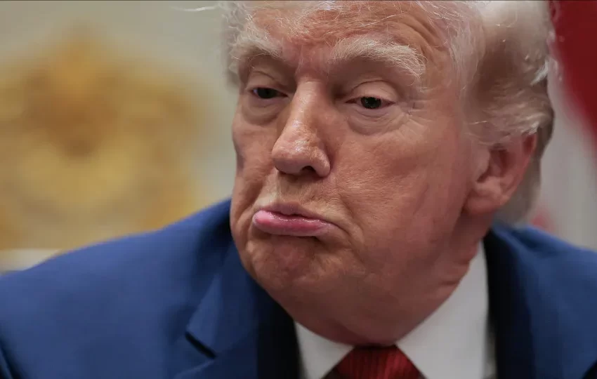  Trump diz que “muitos” líderes iranianos morreram em ataque aéreo