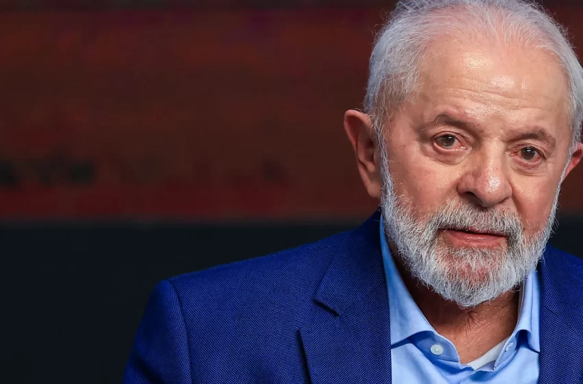  Presidente do PT comenta suposta ausência de Lula nas eleições