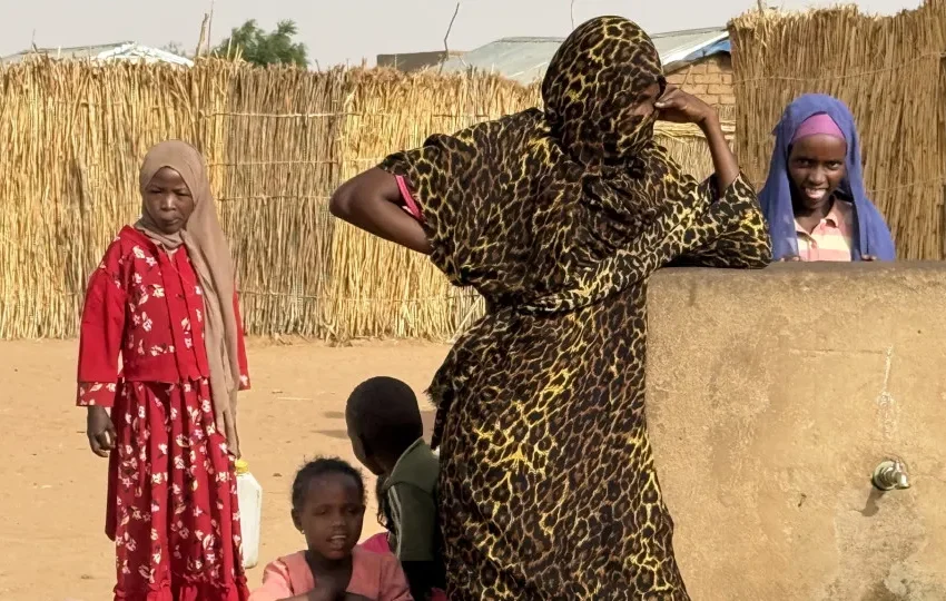  Sudão: Comunidade internacional promete angariar 1.5 mil milhões de euros