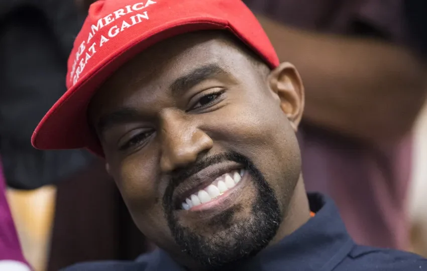  Concertos de Kanye West e Travis Scott cancelados em Itália por segurança