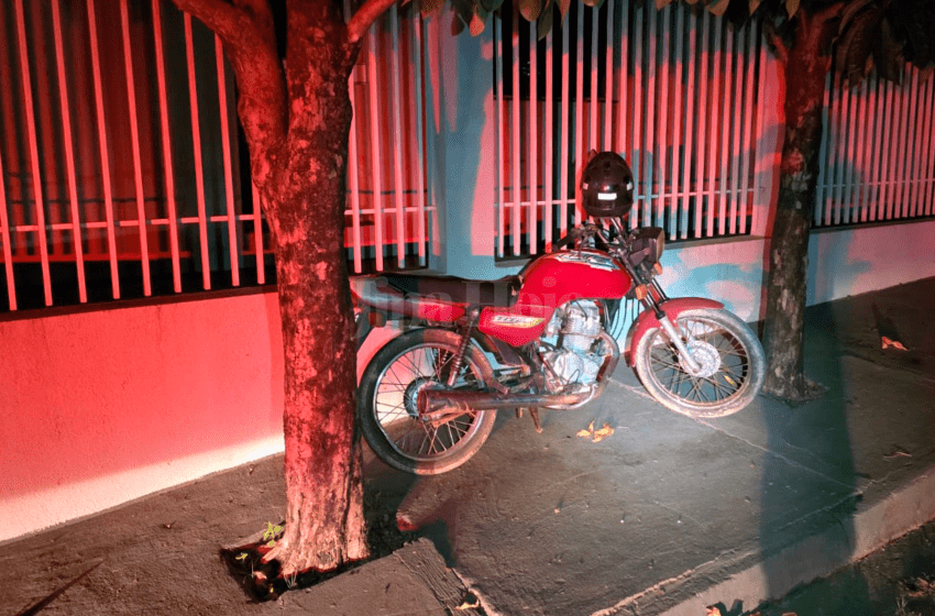  PM Recupera Motocicleta Furtada de Hospital e Aborda Suspeito com Garrafa de Gasolina em Ji-Paraná