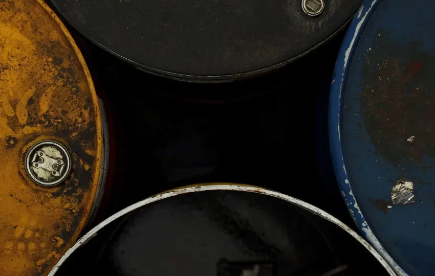  Cotação do Brent para entrega em julho sobe 5,8% para 114,44 dólares