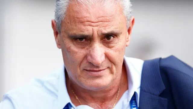  Tite pede desculpas ao Corinthians e cita chateação em saída do Flamengo