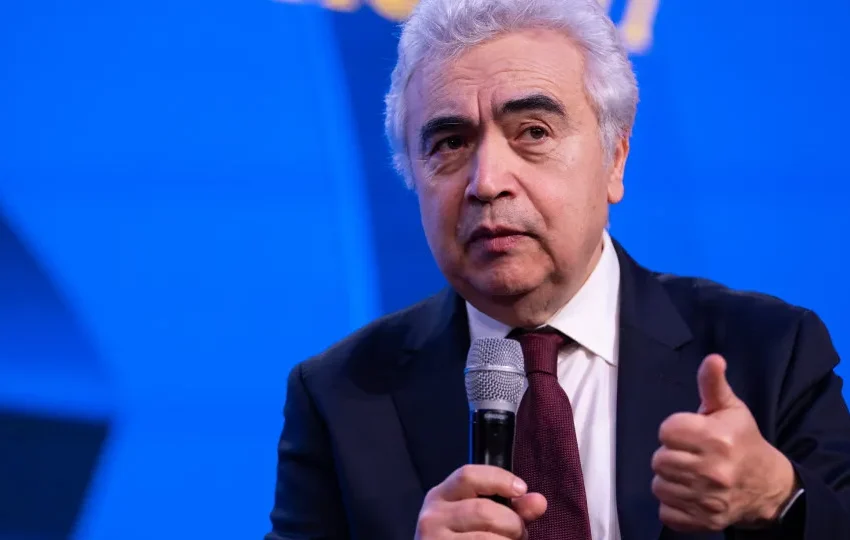  AIE defende “diversificação” perante maior crise energética da história
