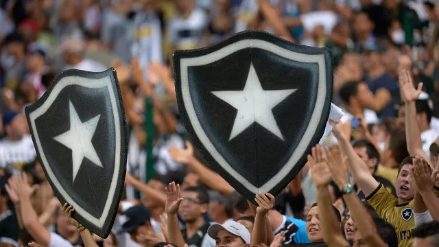  Botafogo sofre terceiro transfer ban na Fifa e segue impedido de contratar