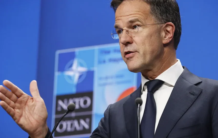  NATO justifica retirada de tropas com deceção dos EUA e dá Portugal como exemplo