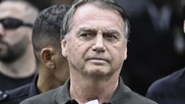  PT vai ao STF contra redução de penas de Bolsonaro, diz líder do partido