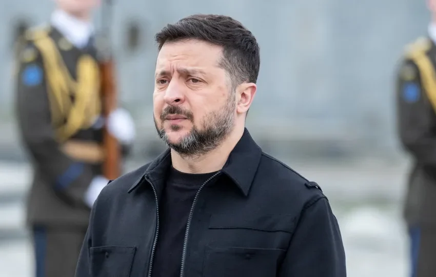  Zelensky impõe sanções a 5 pessoas, incluindo antigo chefe de gabinete